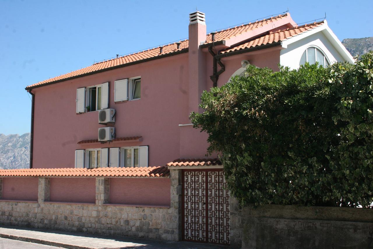Maritimo Apartments Kotor Extérieur photo