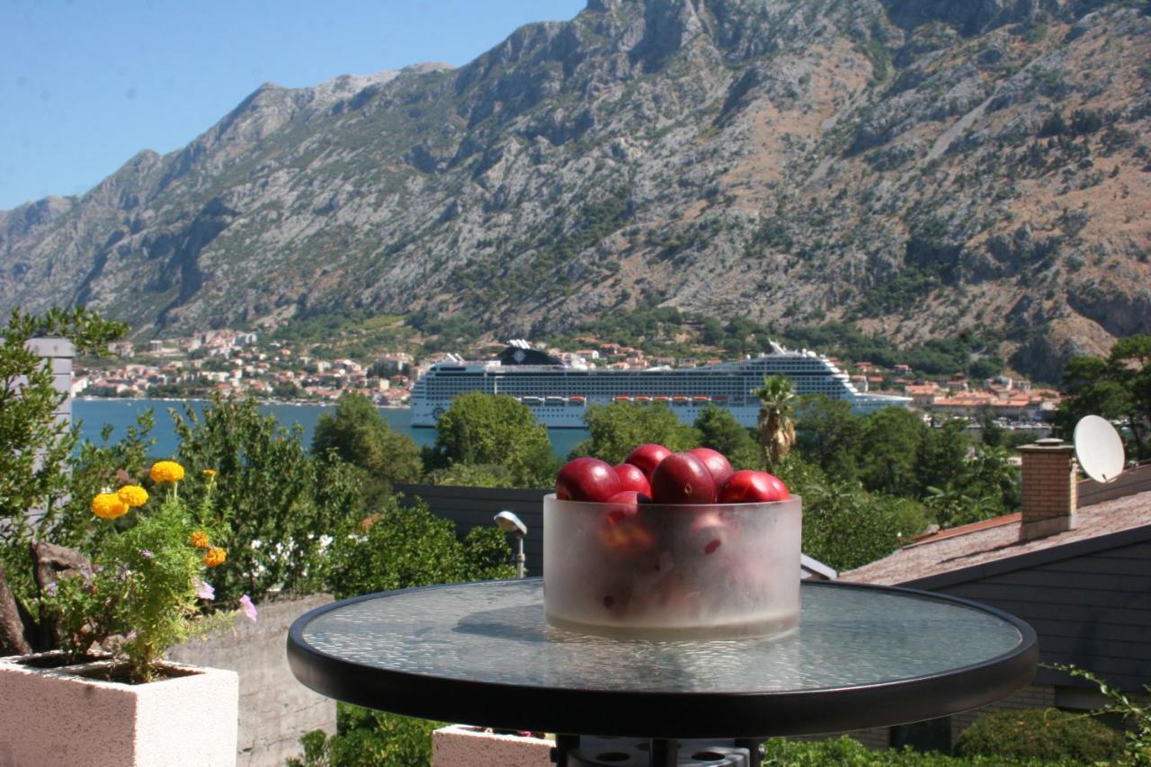 Maritimo Apartments Kotor Extérieur photo