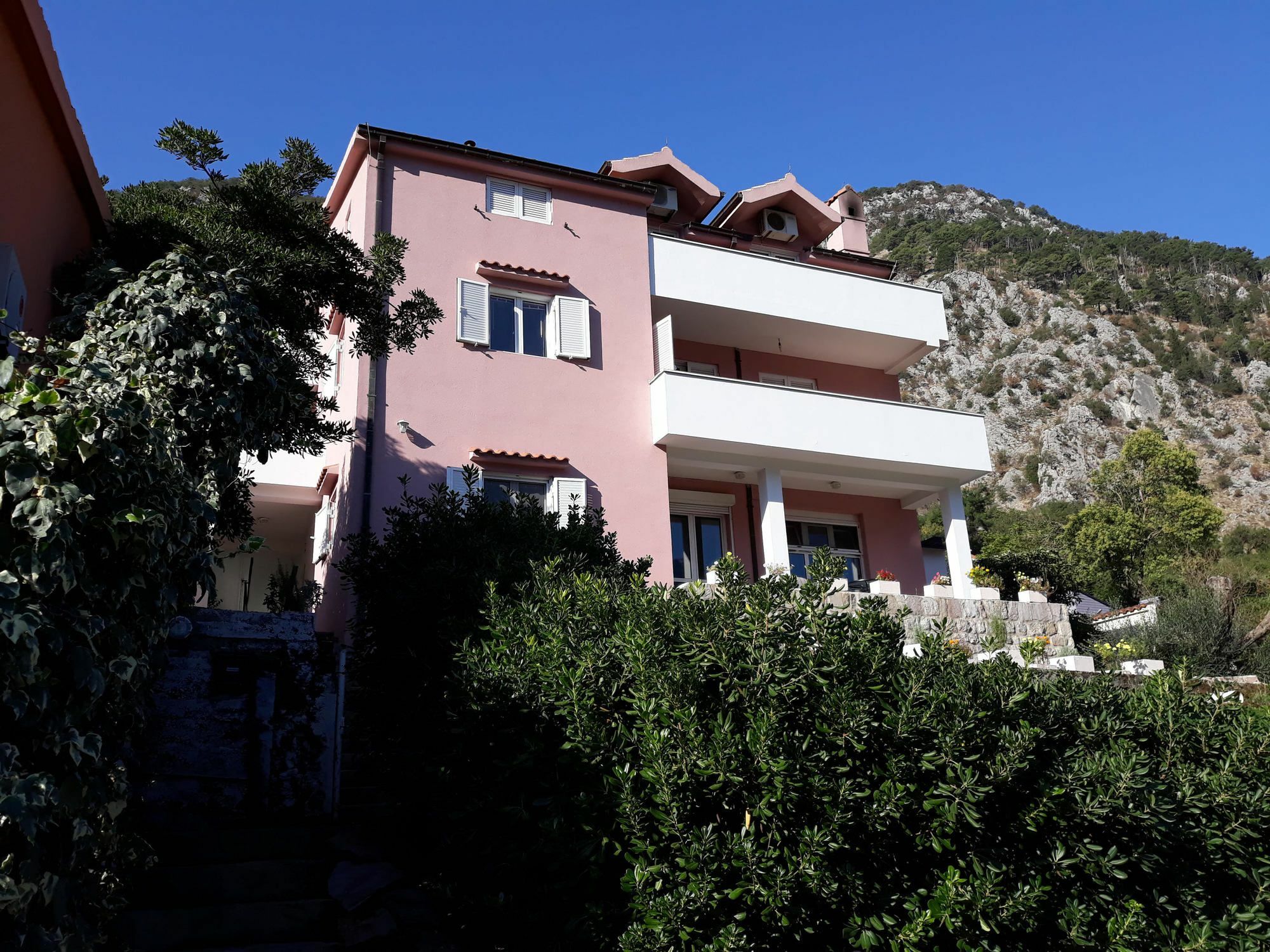 Maritimo Apartments Kotor Extérieur photo